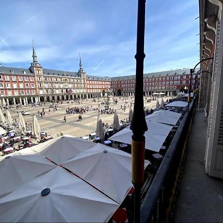 Big Apartment In Plaza Mayor In Madrid Spain Buitenkant foto